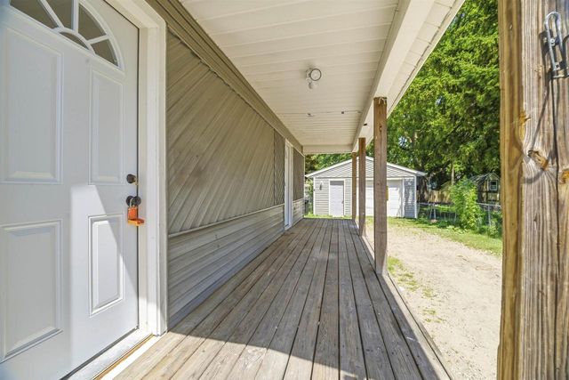 1014 W KAMPS AVENUE, Appleton, WI 54914