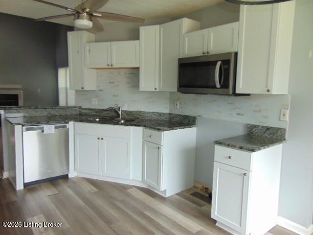 4801 Middlesex Dr, Louisville, KY 40245