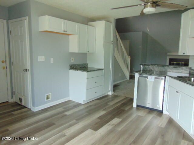 4801 Middlesex Dr, Louisville, KY 40245