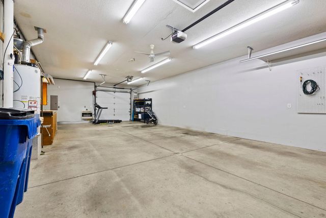 2095 Blomquist Avenue, White Bear Lake, MN 55110