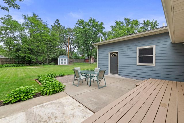 2095 Blomquist Avenue, White Bear Lake, MN 55110
