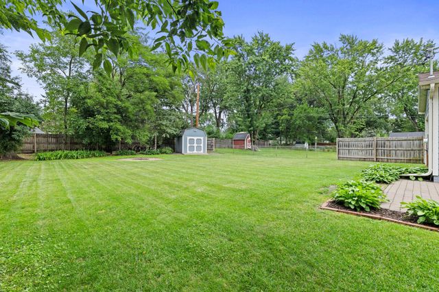 2095 Blomquist Avenue, White Bear Lake, MN 55110