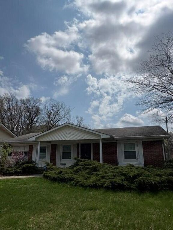8201 Hickory Avenue, Gary, IN 46403