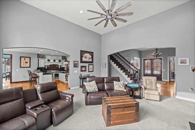 139 Legend COURT, Wales, WI 53183