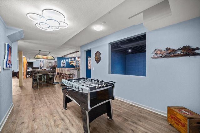 139 Legend COURT, Wales, WI 53183