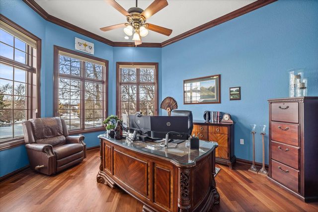 139 Legend COURT, Wales, WI 53183