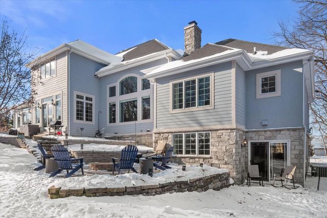 139 Legend COURT, Wales, WI 53183