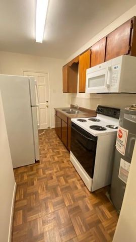 4305 Bell Street 4, Houston, TX 77023