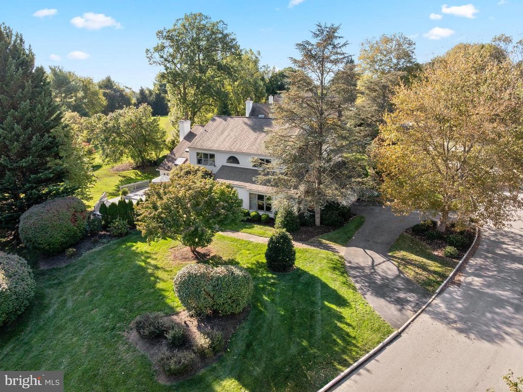 429 INVERARAY RD, Villanova, PA 19085