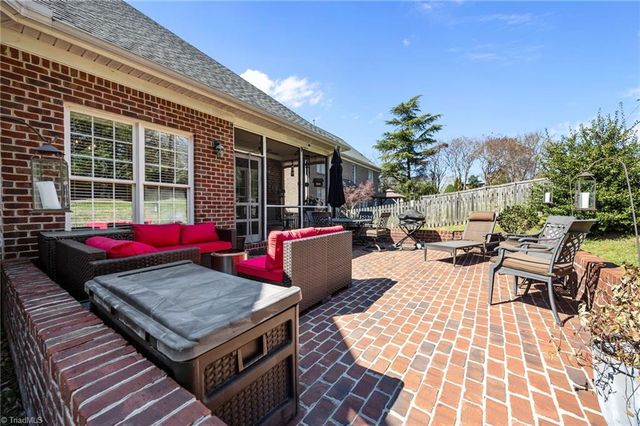 2403 North Beech Lane, Greensboro, NC 27455