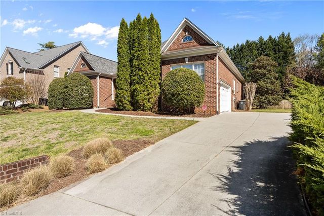 2403 North Beech Lane, Greensboro, NC 27455