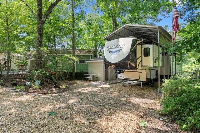 169 Magnificent Way, Cleveland, GA 30528