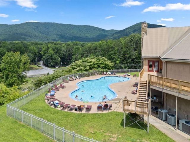 169 Magnificent Way, Cleveland, GA 30528