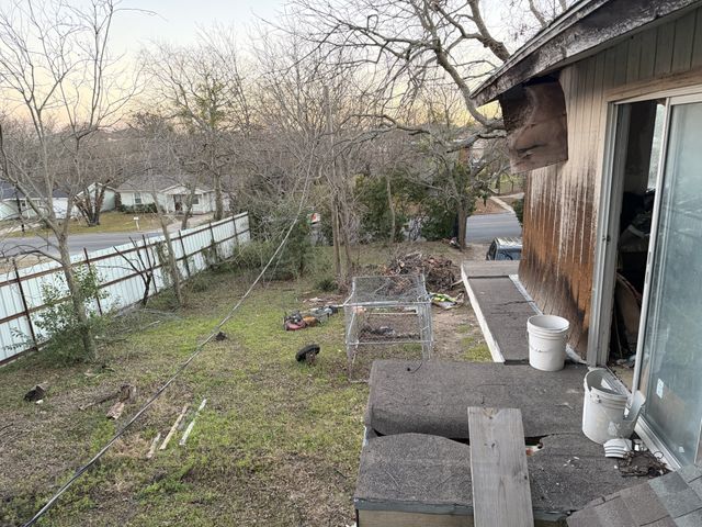 1032 W Oak Street A, Weatherford, TX 76086