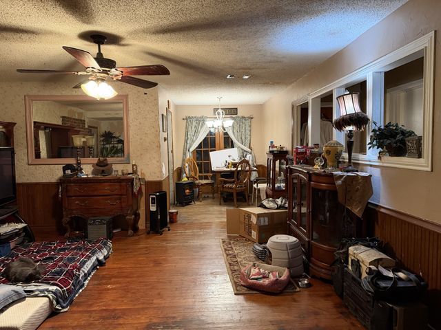 1032 W Oak Street A, Weatherford, TX 76086