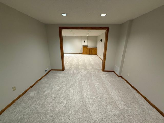 9828 Greenspruce Avenue N, Brooklyn Park, MN 55443