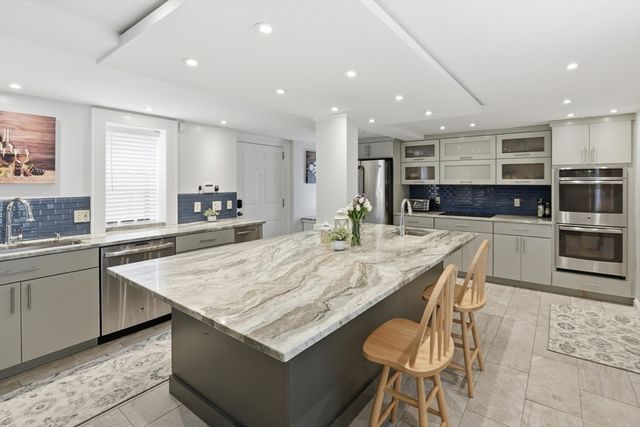 81 William Street, Worcester, MA 01609