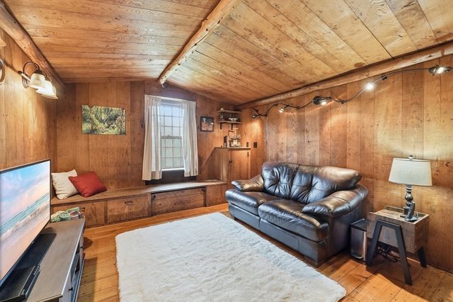 81 William Street, Worcester, MA 01609