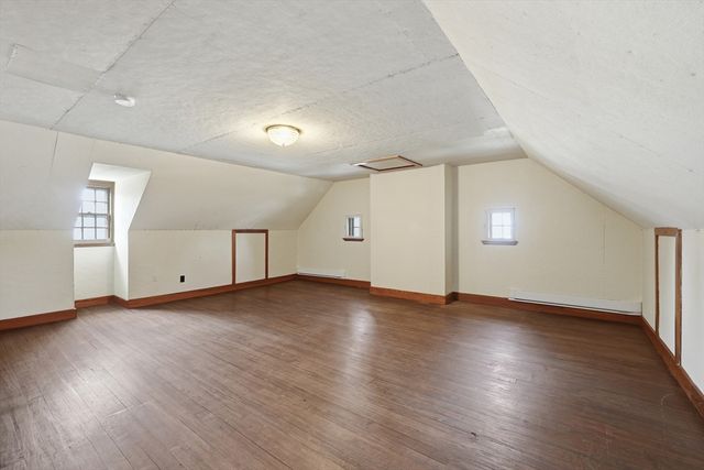 81 William Street, Worcester, MA 01609