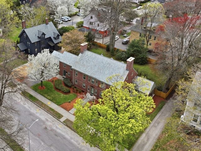81 William Street, Worcester, MA 01609