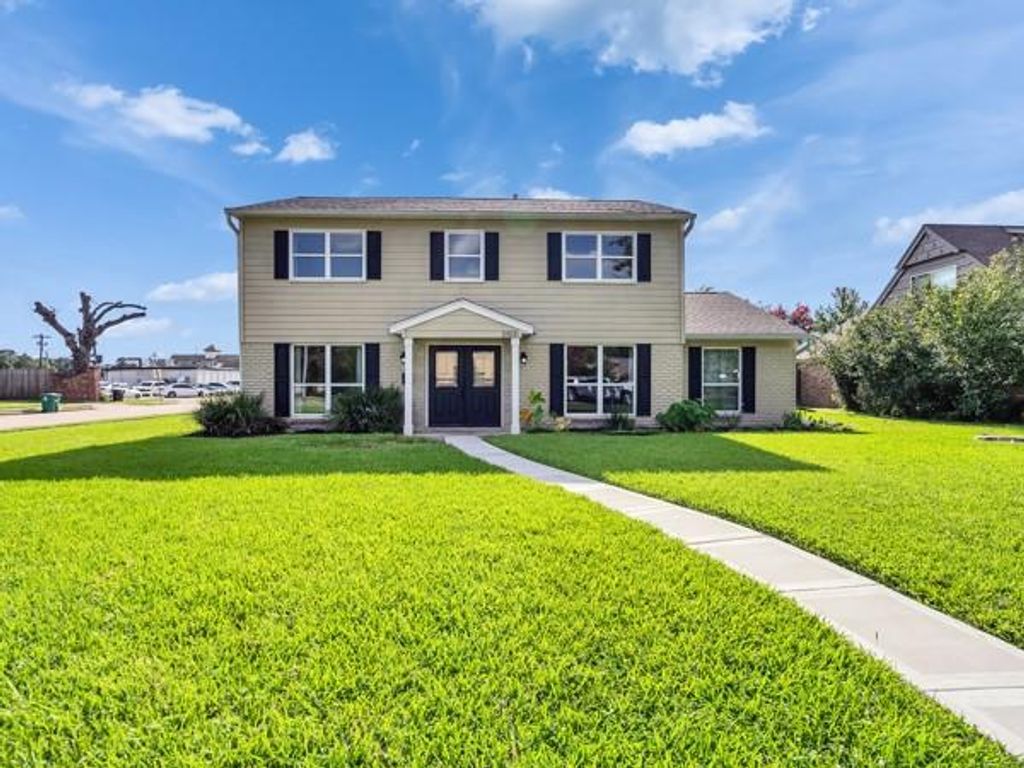 2103 Longhorn Drive, Houston, TX 77080