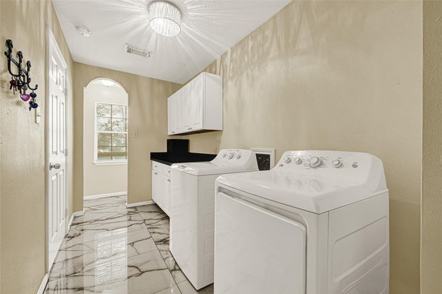 1111 Belaya Lane, Houston, TX 77090