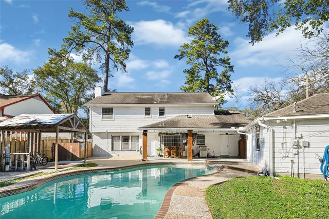 1111 Belaya Lane, Houston, TX 77090