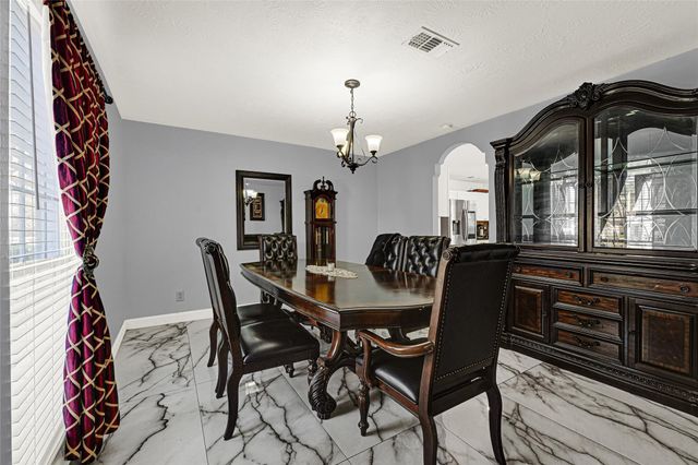 1111 Belaya Lane, Houston, TX 77090