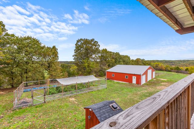 499 Black Coyote Trail, Galena, MO 65656