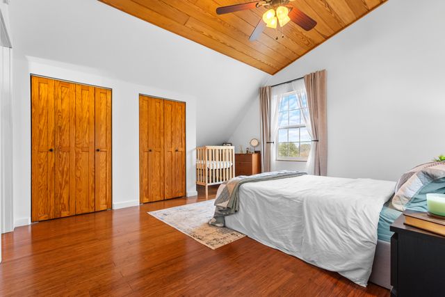 499 Black Coyote Trail, Galena, MO 65656