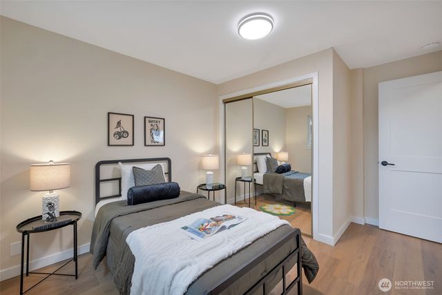7727 27th Avenue NW, Seattle, WA 98117