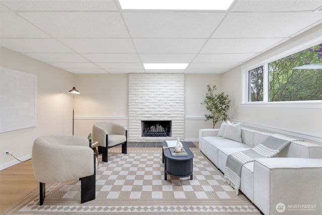 7727 27th Avenue NW, Seattle, WA 98117