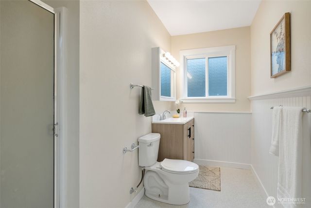 7727 27th Avenue NW, Seattle, WA 98117