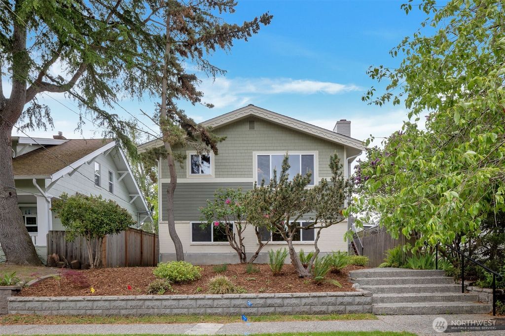 7727 27th Avenue NW, Seattle, WA 98117
