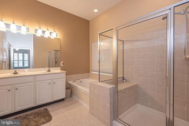 8 LONG POINT CT, Ocean Pines, MD 21811