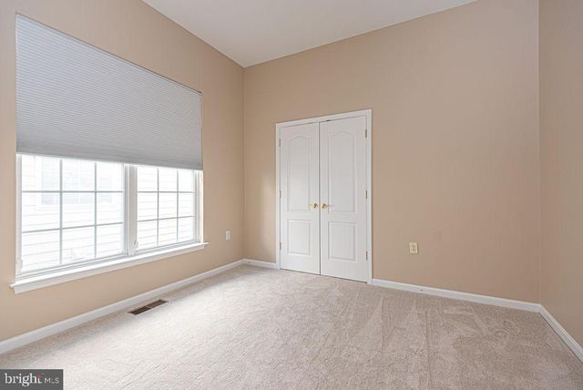 8 LONG POINT CT, Ocean Pines, MD 21811