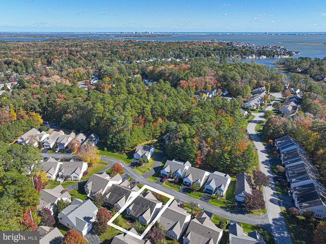 8 LONG POINT CT, Ocean Pines, MD 21811