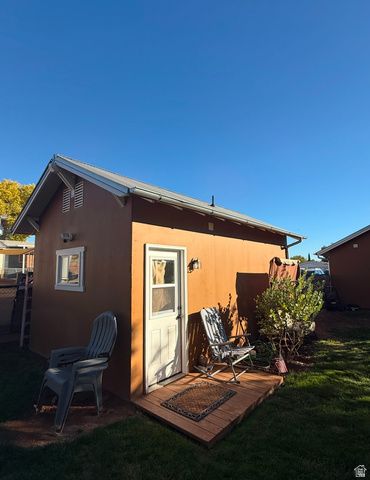 2066 W 1525 N, St. George, UT 84770