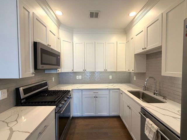 966 Hyde Park Ave 202, Boston, MA 02136