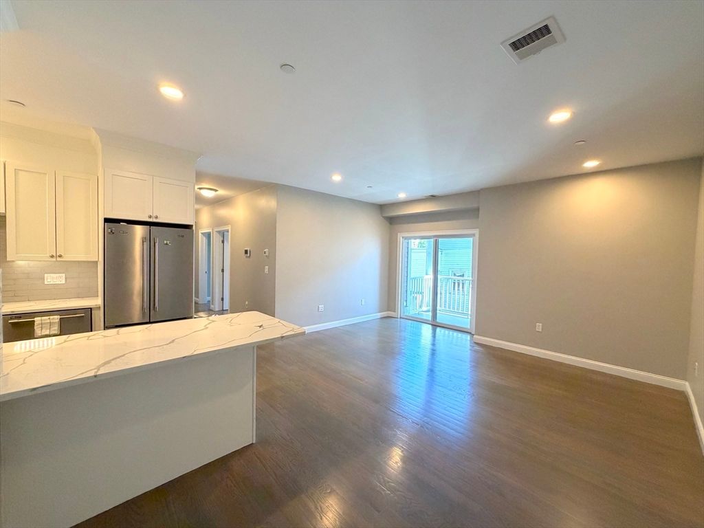 966 Hyde Park Ave 202, Boston, MA 02136