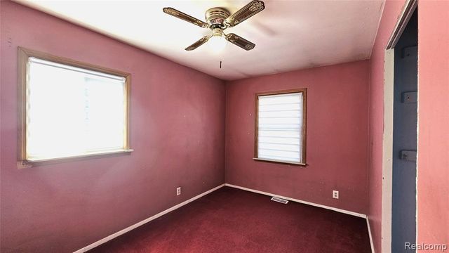 466 Lyon Boulevard, South Lyon, MI 48178