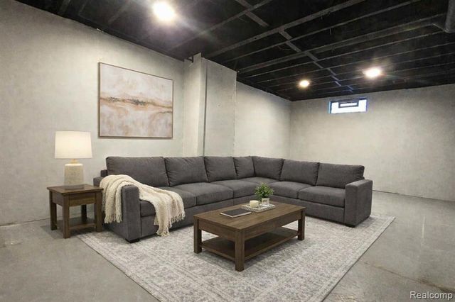 466 Lyon Boulevard, South Lyon, MI 48178