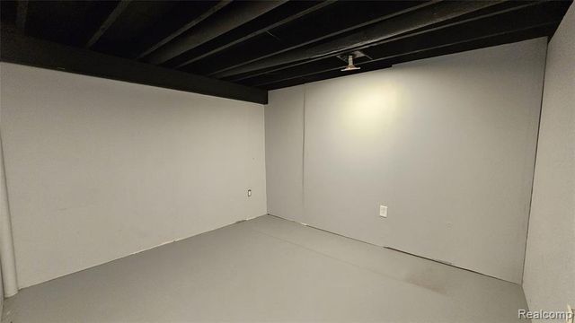 466 Lyon Boulevard, South Lyon, MI 48178