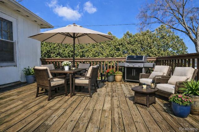 466 Lyon Boulevard, South Lyon, MI 48178