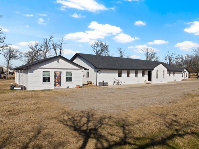 236 County Road 2391, Pickton, TX 75471