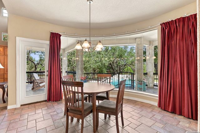 855 LANTANA RDG, Spring Branch, TX 78070