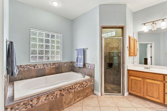 855 LANTANA RDG, Spring Branch, TX 78070