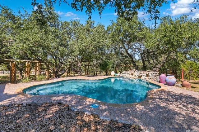 855 LANTANA RDG, Spring Branch, TX 78070