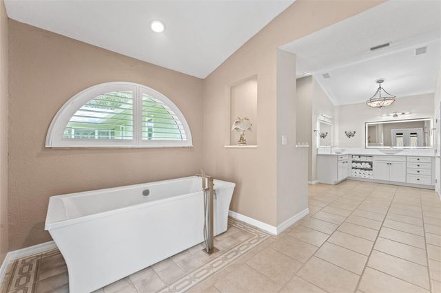 811 GREENSHIRE COURT, Longwood, FL 32779