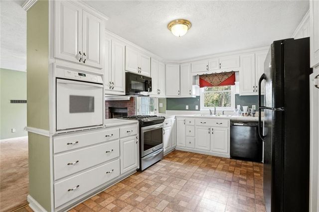 4 Anita Place, Mableton, GA 30126